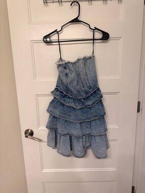 Forever 21 Light Wash Denim Tiered Mini Dress